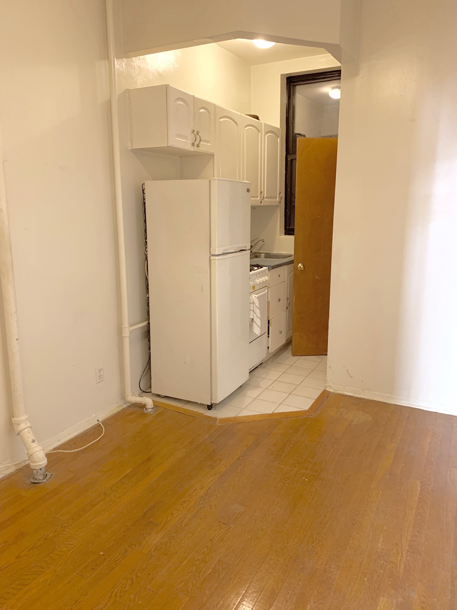 274 West 119th Street, Unit B Manhattan, NY 10026 - Photo 4 of 7