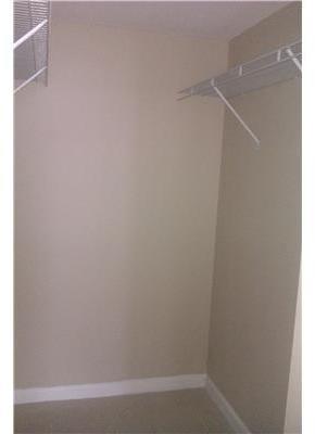 170 Southeast 14th Street, Unit 2202 Miami, FL 33131 - Photo 7 of 8