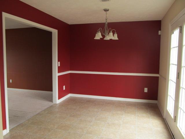 3277 Clapham Road Antioch, TN 37013 - Photo 5 of 16 Eat In Area