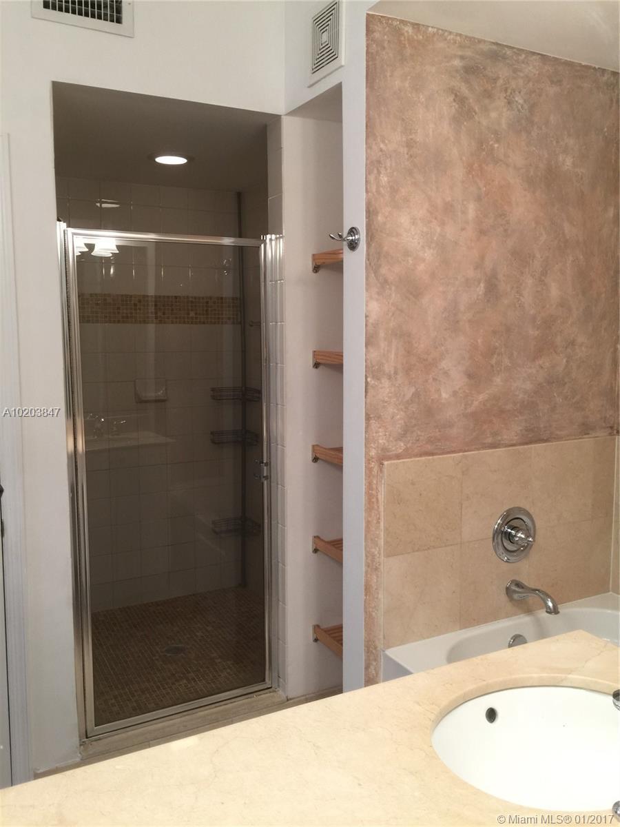 7640 Southwest 102nd Street, Unit 308 Pinecrest, FL 33156 - Photo 16 of 25