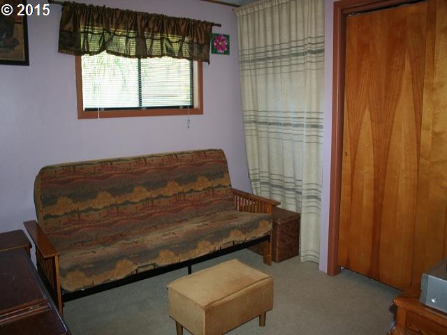 28228 Mateer Road Gold Beach, OR 97444 - Photo 12 of 16