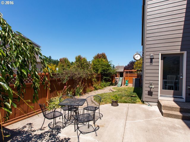 4566 Southeast Davis Road Hillsboro, OR 97123 - Photo 31 of 32 Gallery Image 31