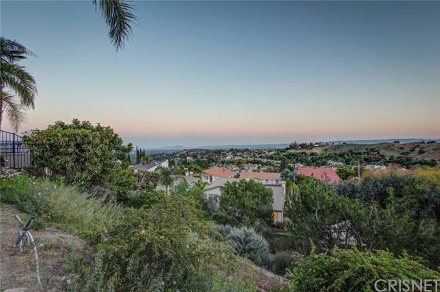 17764 Sidwell Street Granada Hills, CA 91344 - Photo 36 of 49