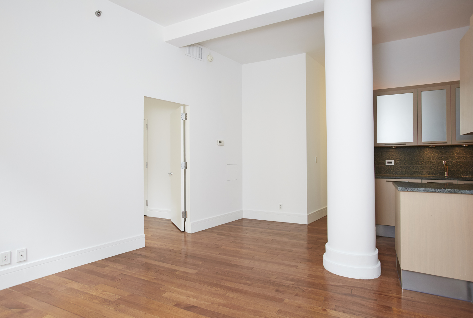 120 Greenwich Street, Unit 8G Manhattan, NY 10006 - Photo 2 of 10