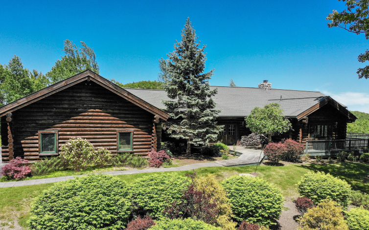 84 Twin Boulder Drive Diamond Point, NY 12845 - Photo 21 of 26