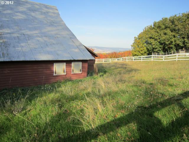 1550 Carroll Road Mosier, OR 97040 - Photo 13 of 16 Gallery Image 13