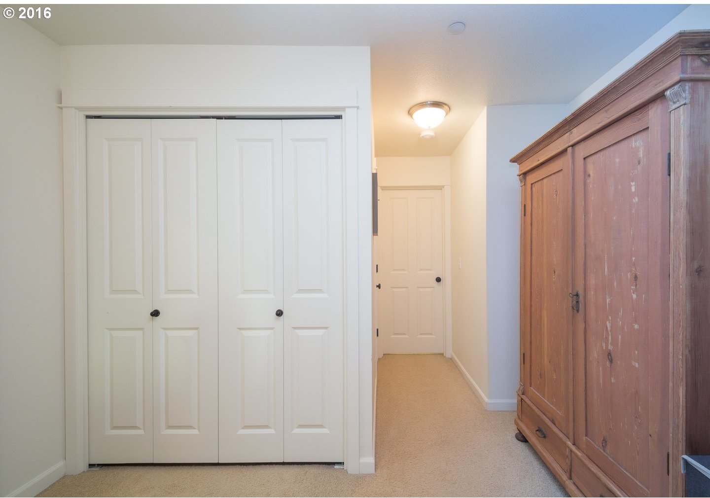 9225 Northwest Germantown Road, Unit 36 Portland, OR 97231 - Photo 25 of 28 Gallery Image 25
