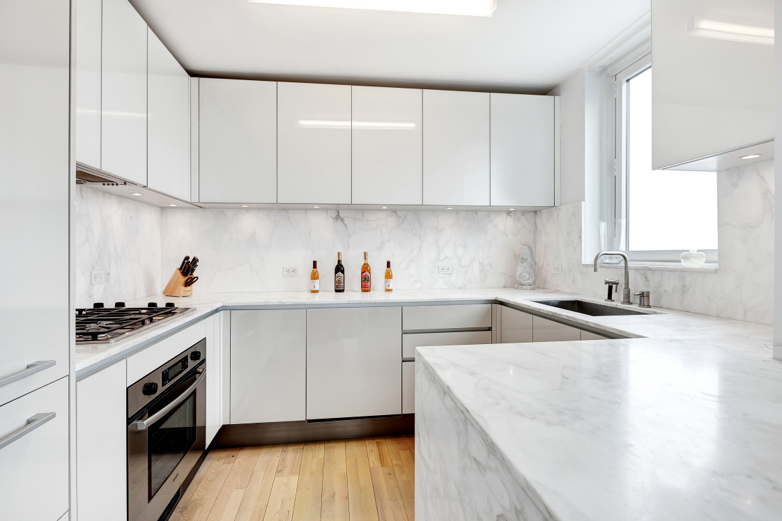 322 West 57th Street, Unit 34D1 Manhattan, NY 10019 - Photo 4 of 17