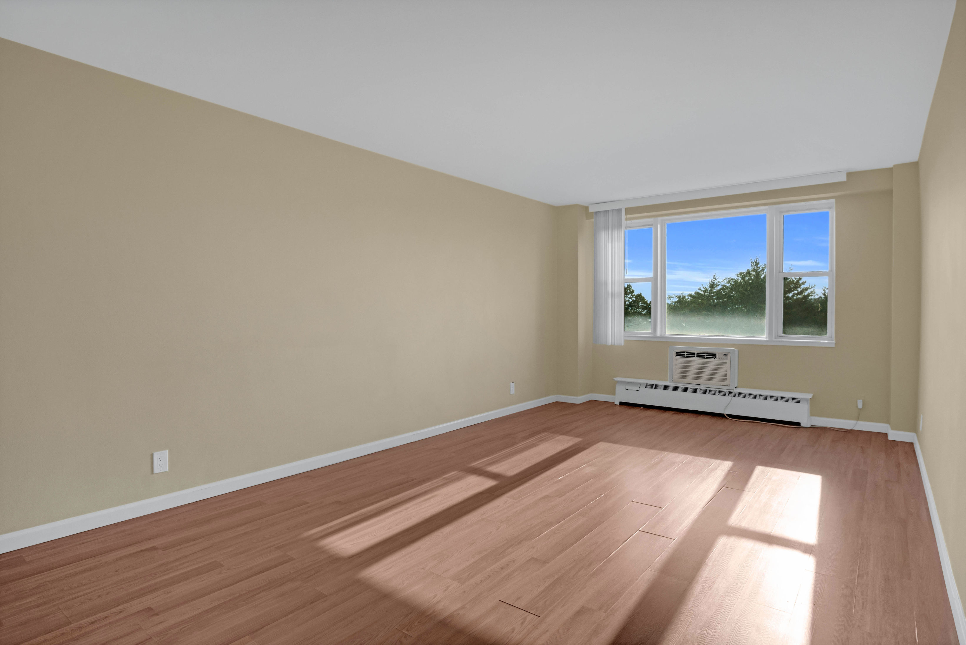 5900 Arlington Avenue, Unit 5P Bronx, NY 10471 - Photo 2 of 16