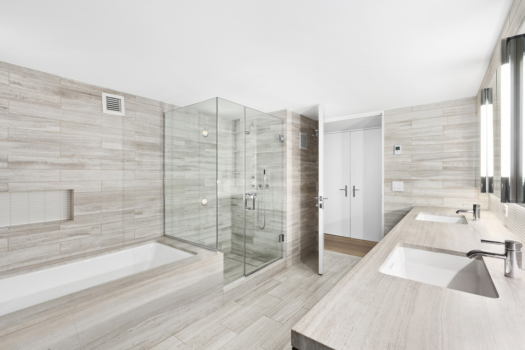 421 Hudson Street, Unit 623 Manhattan, NY 10014 - Photo 8 of 18