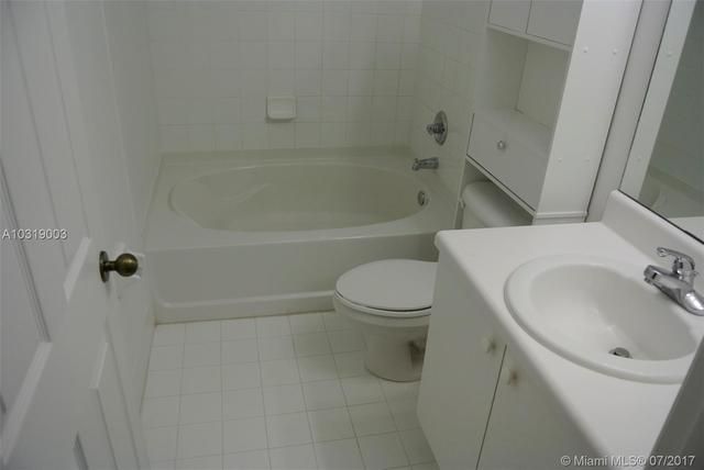 Weston, Weston, FL 33332 Compass