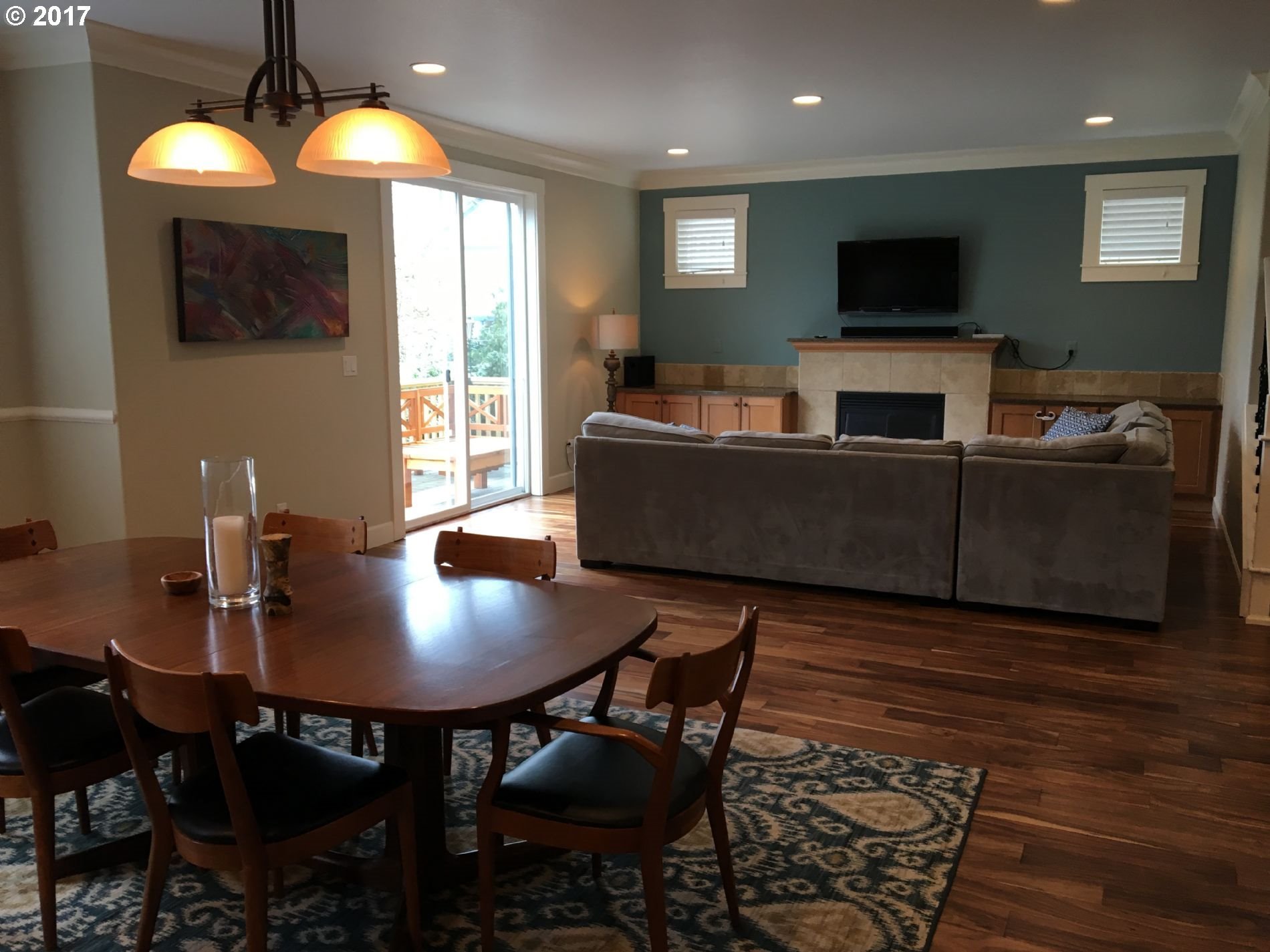 7635 Southwest 51st Avenue Portland, OR 97219 - Photo 1 of 16 Gallery Image 1