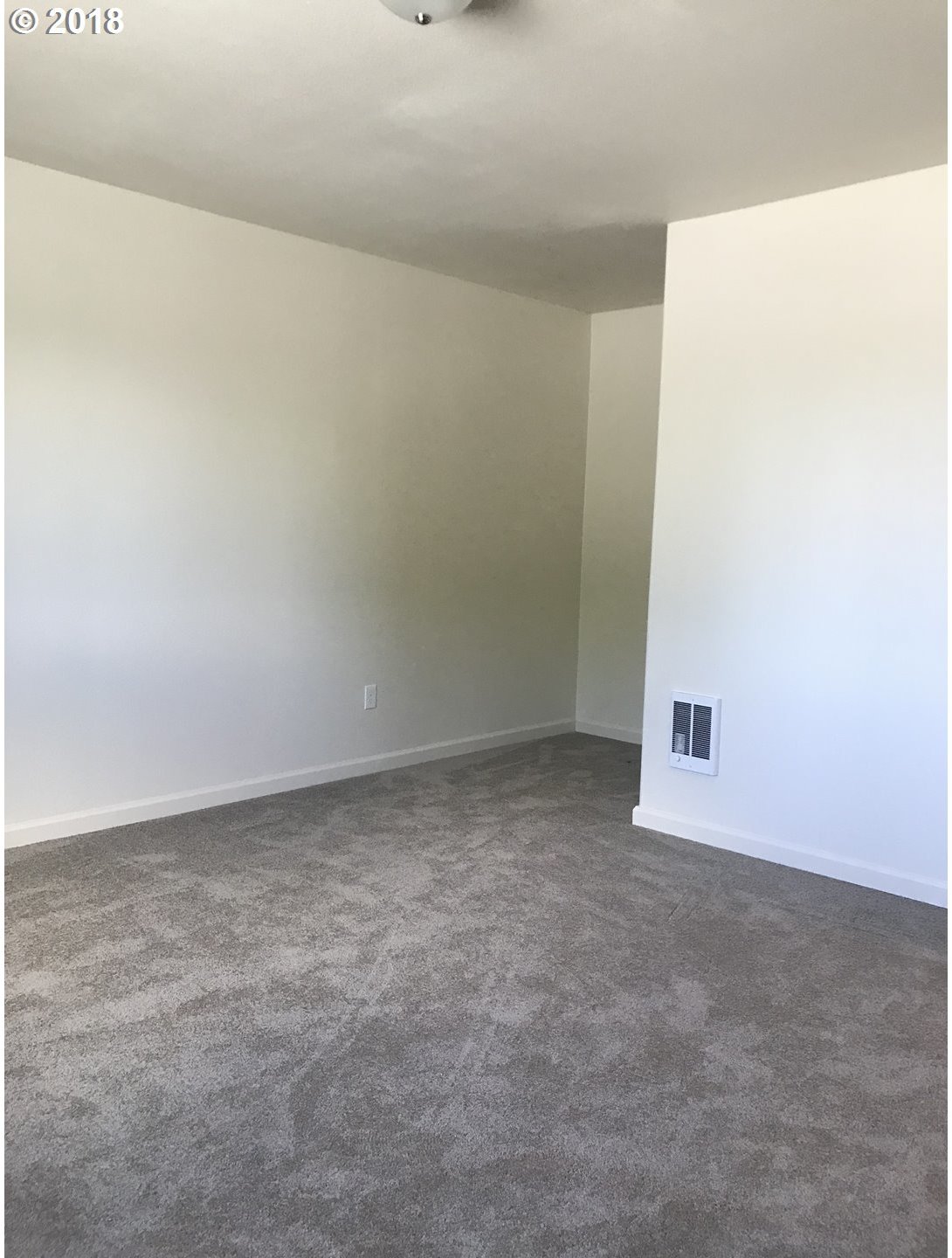952 M Street Springfield, OR 97477 - Photo 15 of 22