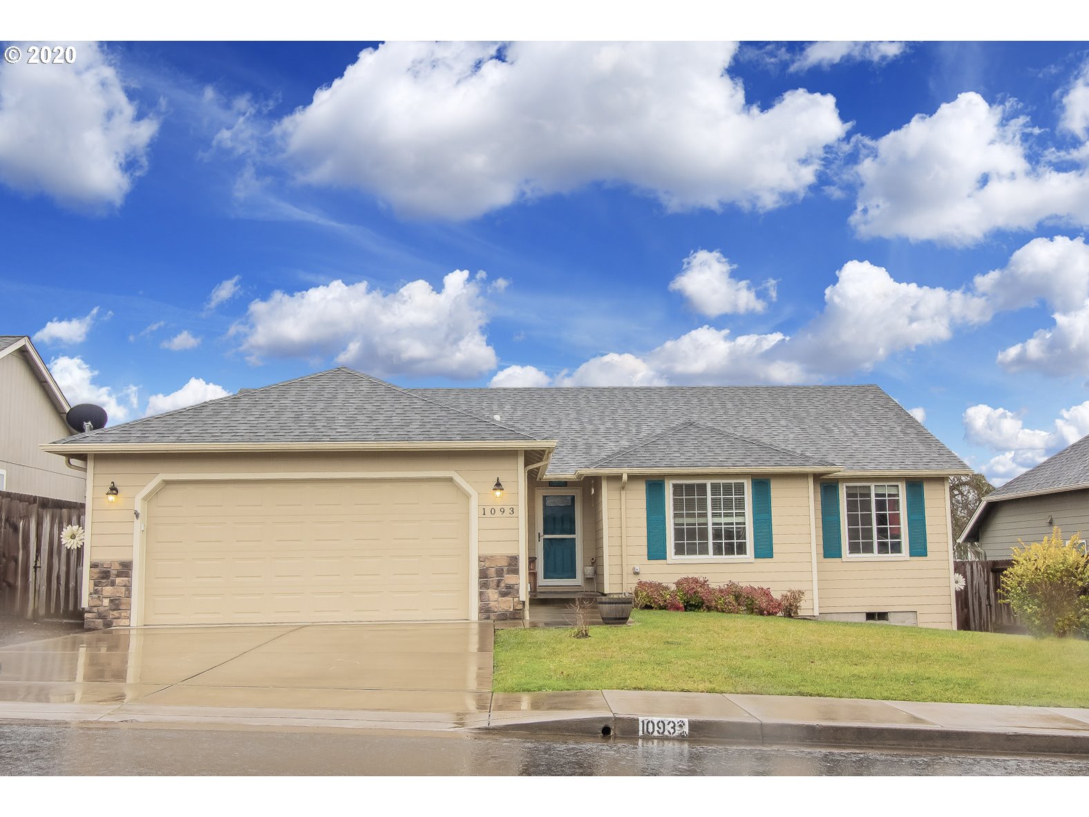 1093 Swale Ridge Loop Creswell, OR 97426 - Photo 1 of 26 Gallery Image 1
