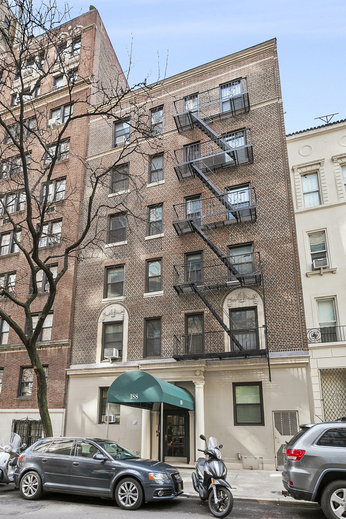 188 East 75th Street, Unit 2C Manhattan, NY 10021 - Photo 4 of 5