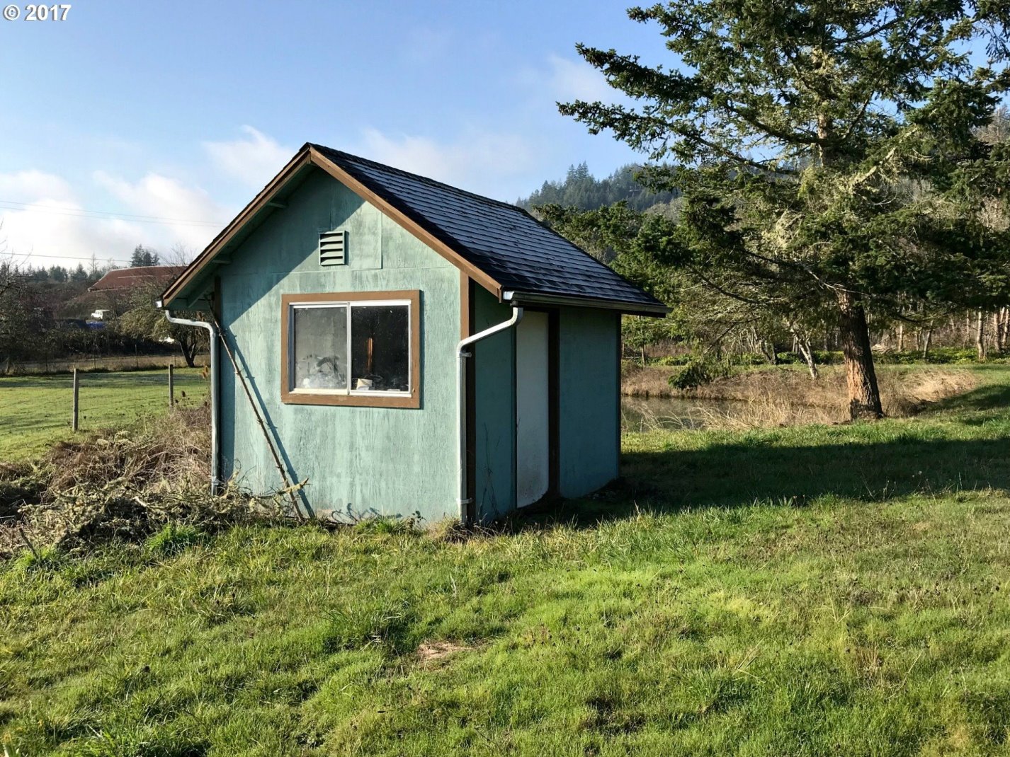181 Lower Crest Road Oakland, OR 97462 - Photo 6 of 32 Gallery Image 6
