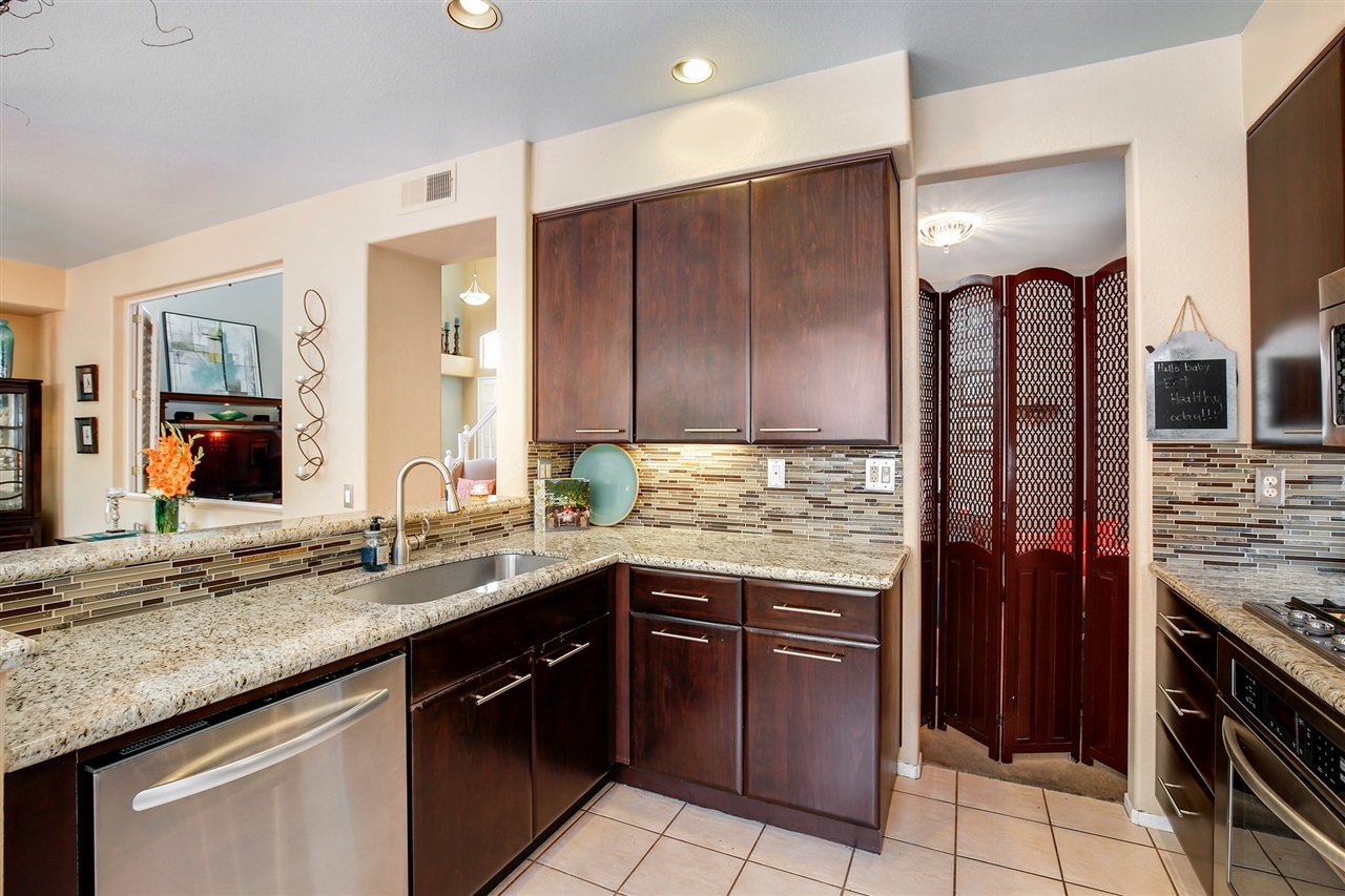 13661 Essence Road San Diego, CA 92128 - Photo 9 of 25