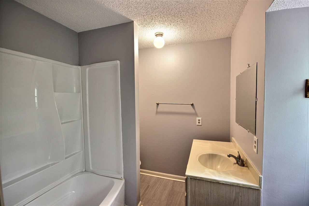 4540 Raleigh Lagrange Drive Collierville, TN 38017 - Photo 14 of 25 Gallery Image 14