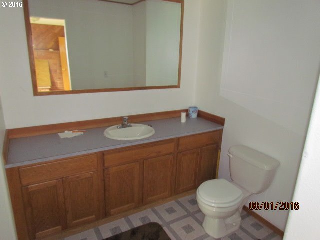 827 Sauer Road Kalama, WA 98625 - Photo 8 of 11 Gallery Image 8