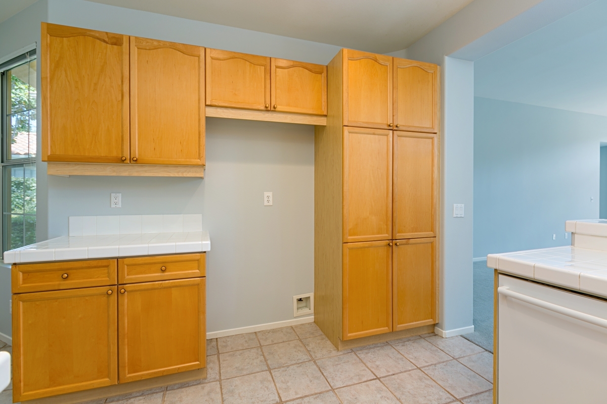 2318 Fallbrook Place Escondido, CA 92027 - Photo 12 of 25