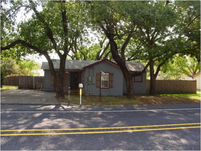 405 South Main Street Aubrey, TX 76227 - Photo 1 of 1
