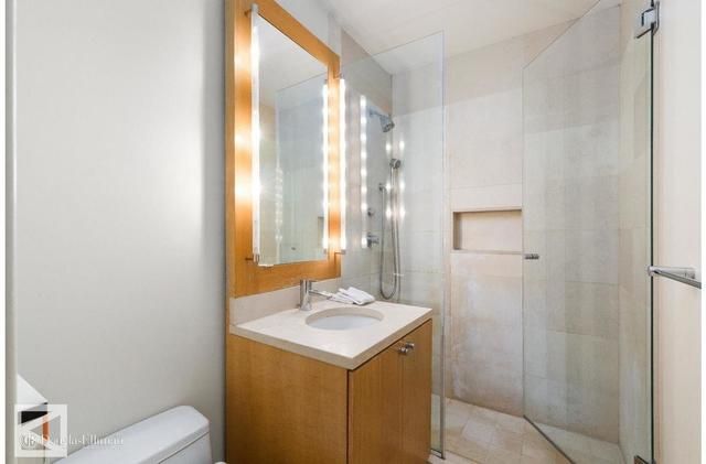 $1,795,000 | 35 East 68th Street, Unit 5B | Lenox Hill