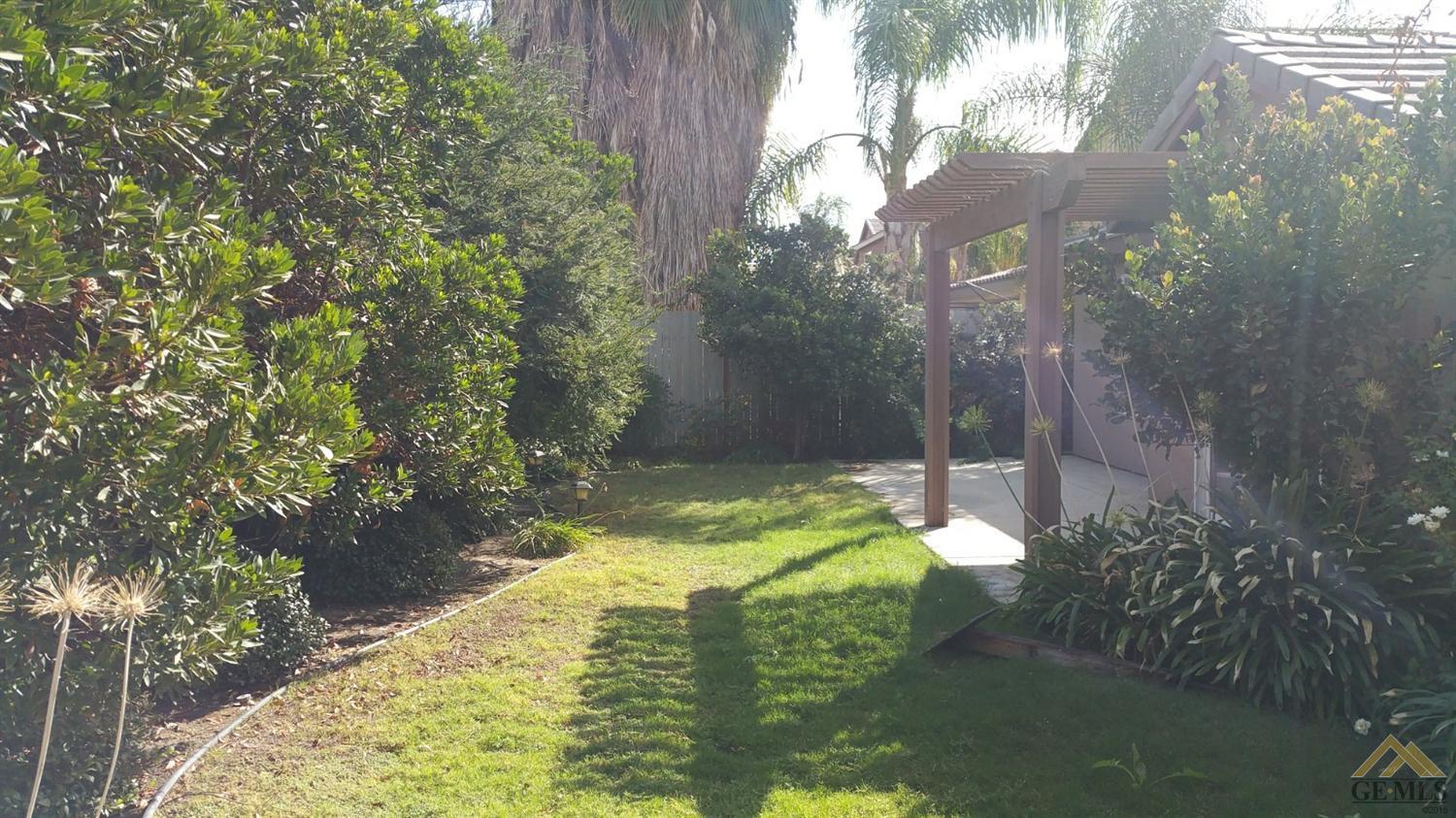 9012 Rockefeller Street Bakersfield, CA 93311 - Photo 19 of 21 Gallery Image 19