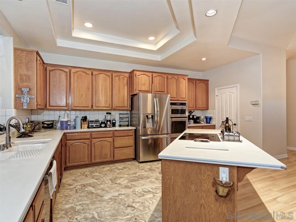 2101 Charles Dewitt Way Alpine, CA 91901 - Photo 9 of 25