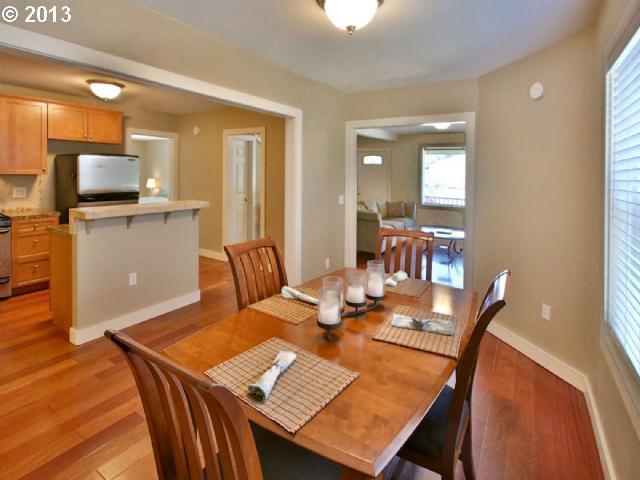 1805 North Sumner Street Portland, OR 97217 - Photo 5 of 16