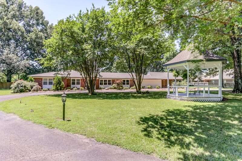 10815 Collierville Road Collierville, TN 38017 - Photo 2 of 25 Gallery Image 2