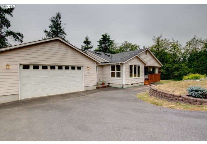 710 Holcomb Road Kelso, WA 98626 - Photo 12 of 20 Gallery Image 12