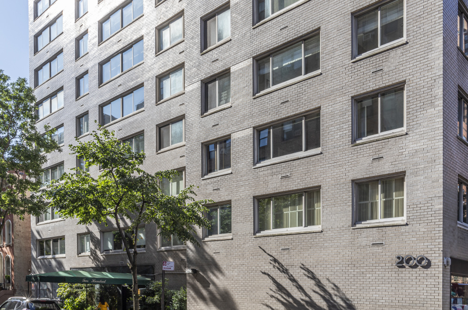 200 E 78th St, Manhattan, NY 10075 - Photo 2 of 3