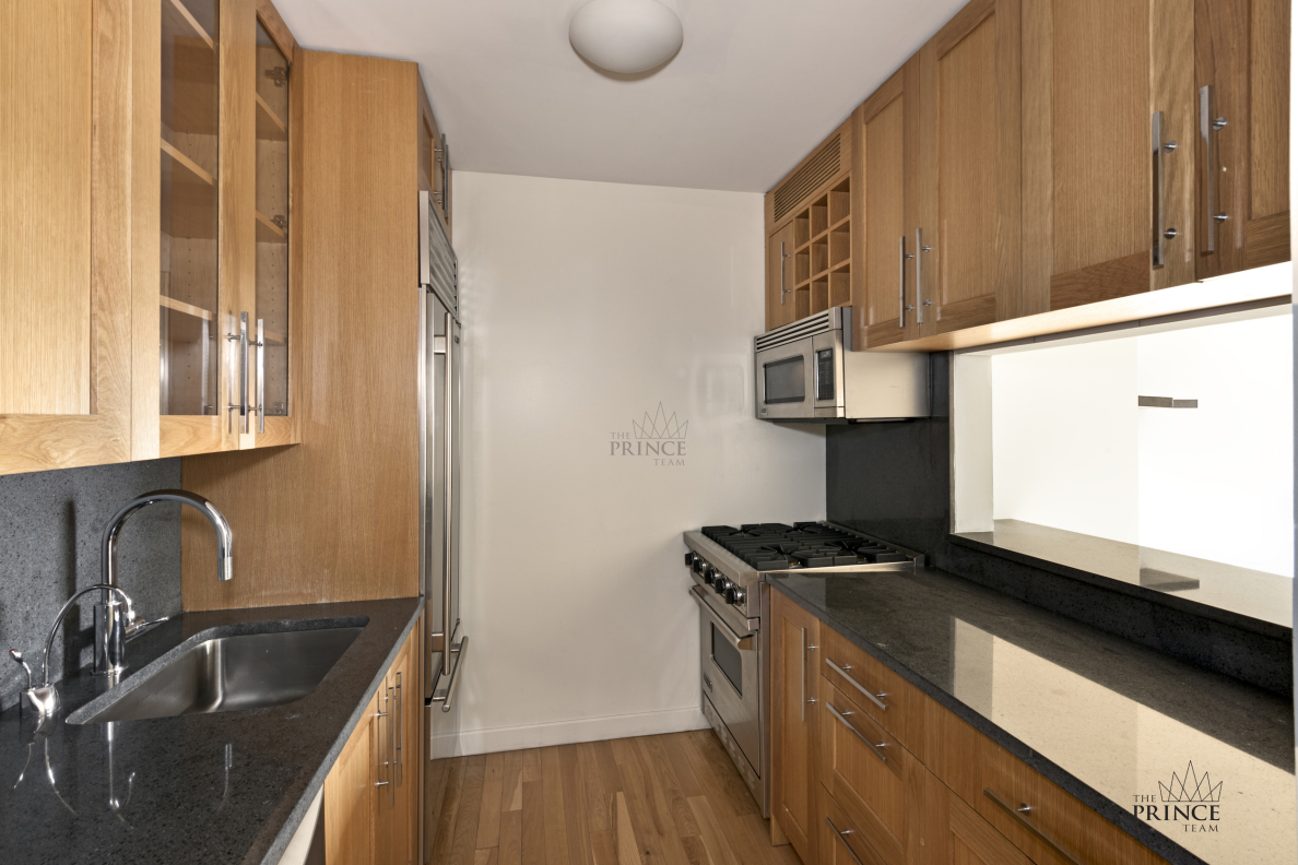 88 Greenwich Street, Unit 1812 Manhattan, NY 10006 - Photo 3 of 14