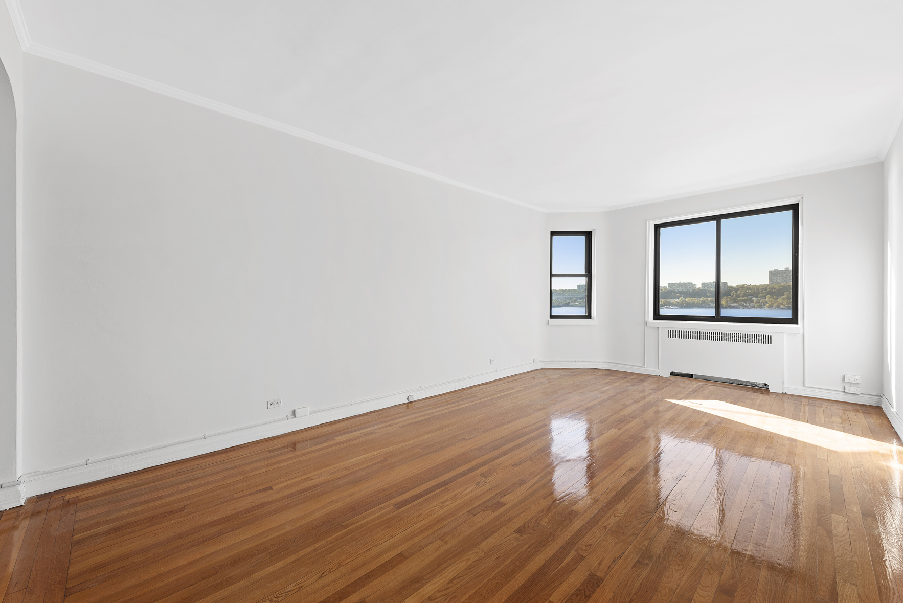 Manhattan, NY 10032 - Photo 2 of 10