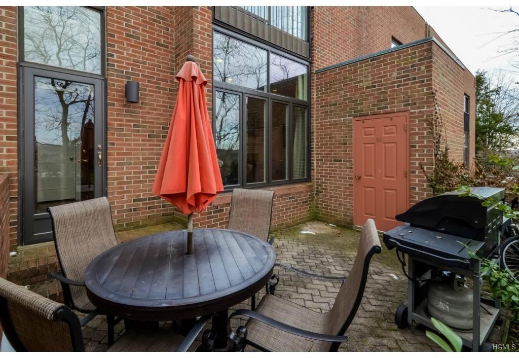 18 Gramatan Court Bronxville, NY 10708 - Photo 20 of 22