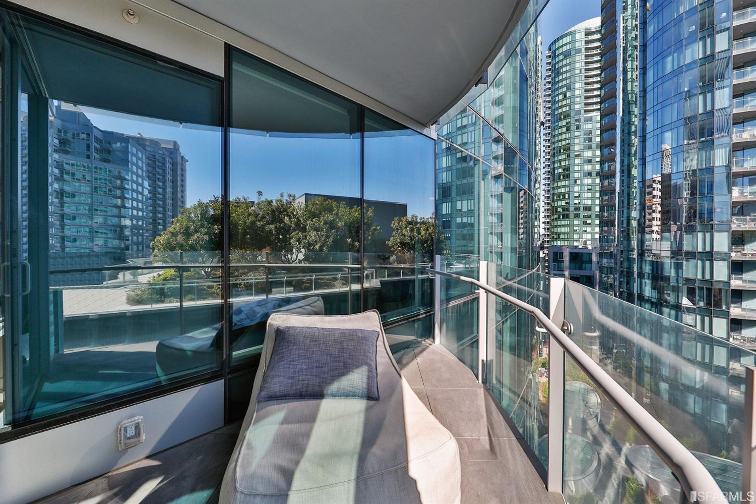 201 Folsom Street, Unit 10G San Francisco, CA 94105 - Photo 21 of 31