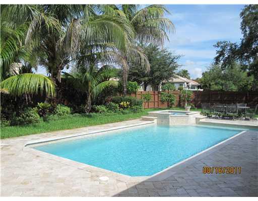 10100 Southwest 95th Avenue Miami, FL 33176 - Photo 2 of 14