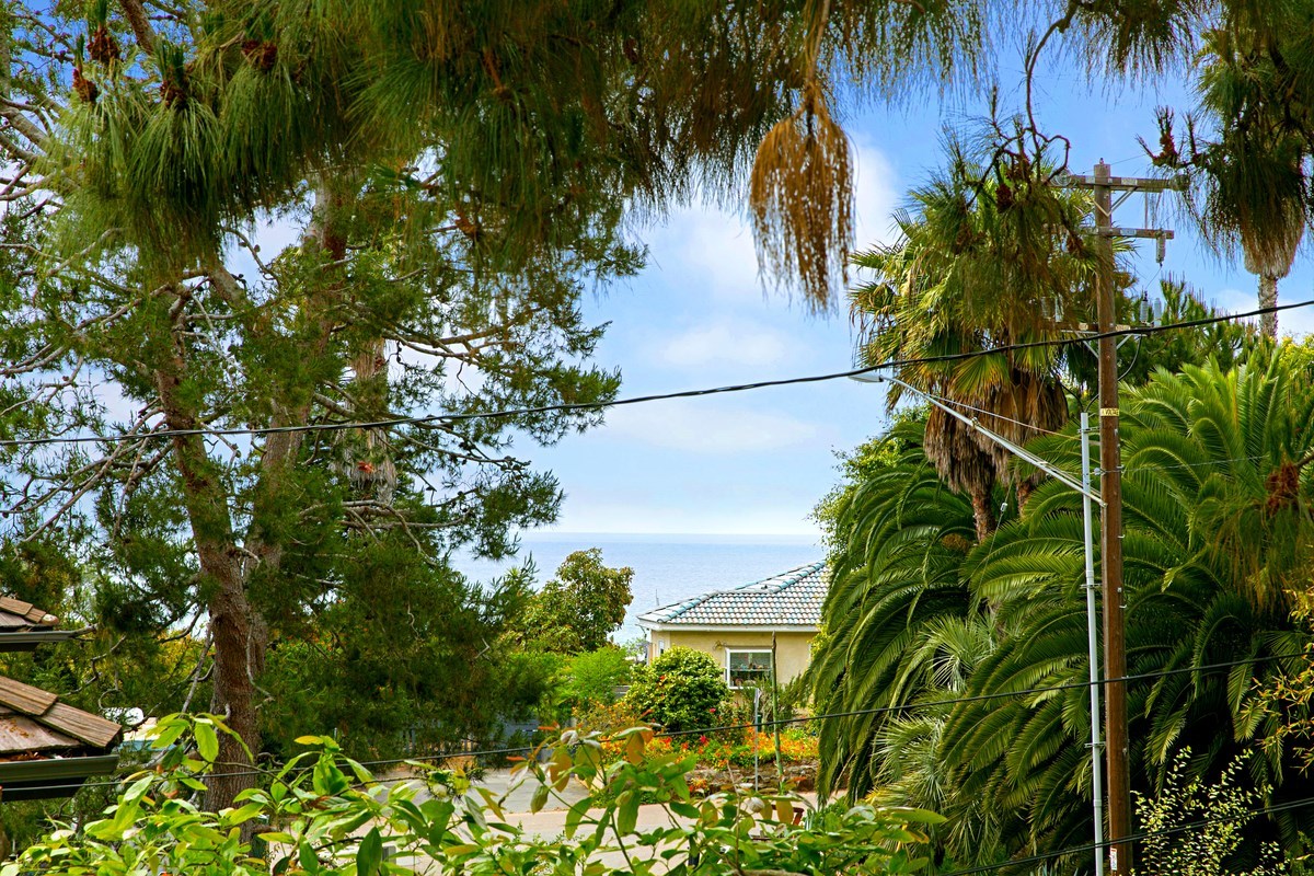 427 Zuni Drive Del Mar, CA 92014 - Photo 10 of 12