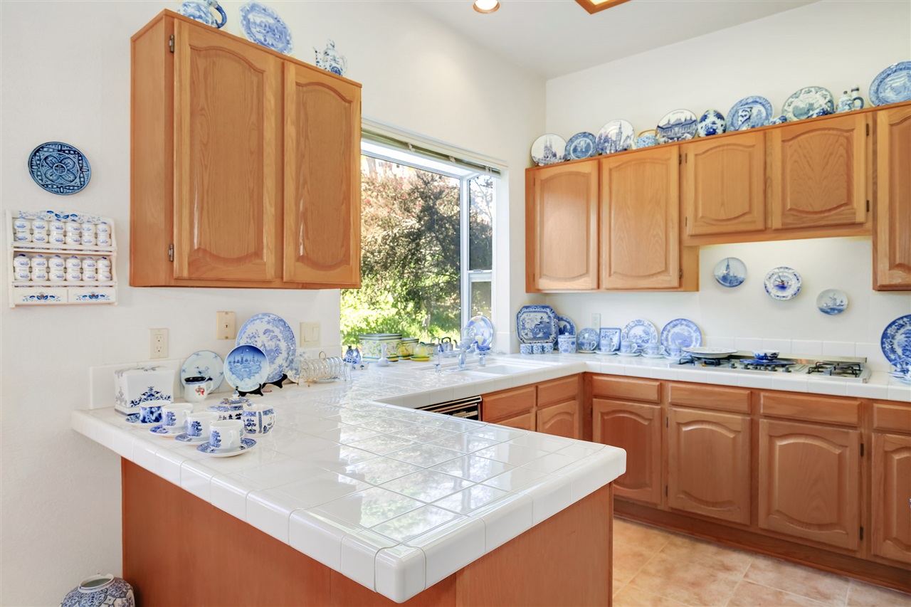 4626 Pannonia Road Carlsbad, CA 92008 - Photo 6 of 25