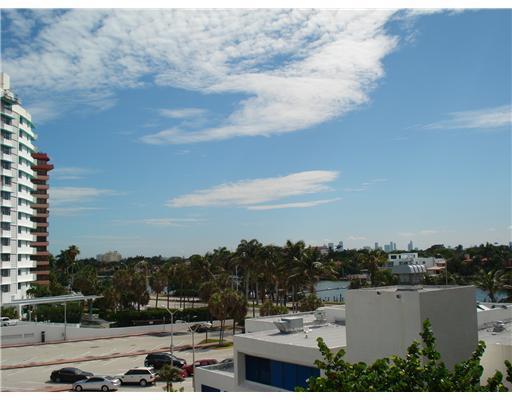 5313 Collins Avenue, Unit 510 Miami Beach, FL 33140 - Photo 15 of 16