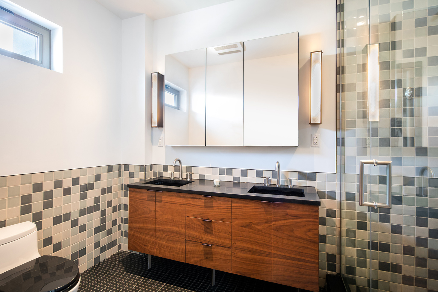 144 North 8th Street, Unit 4B Brooklyn, NY 11249 - Photo 5 of 11
