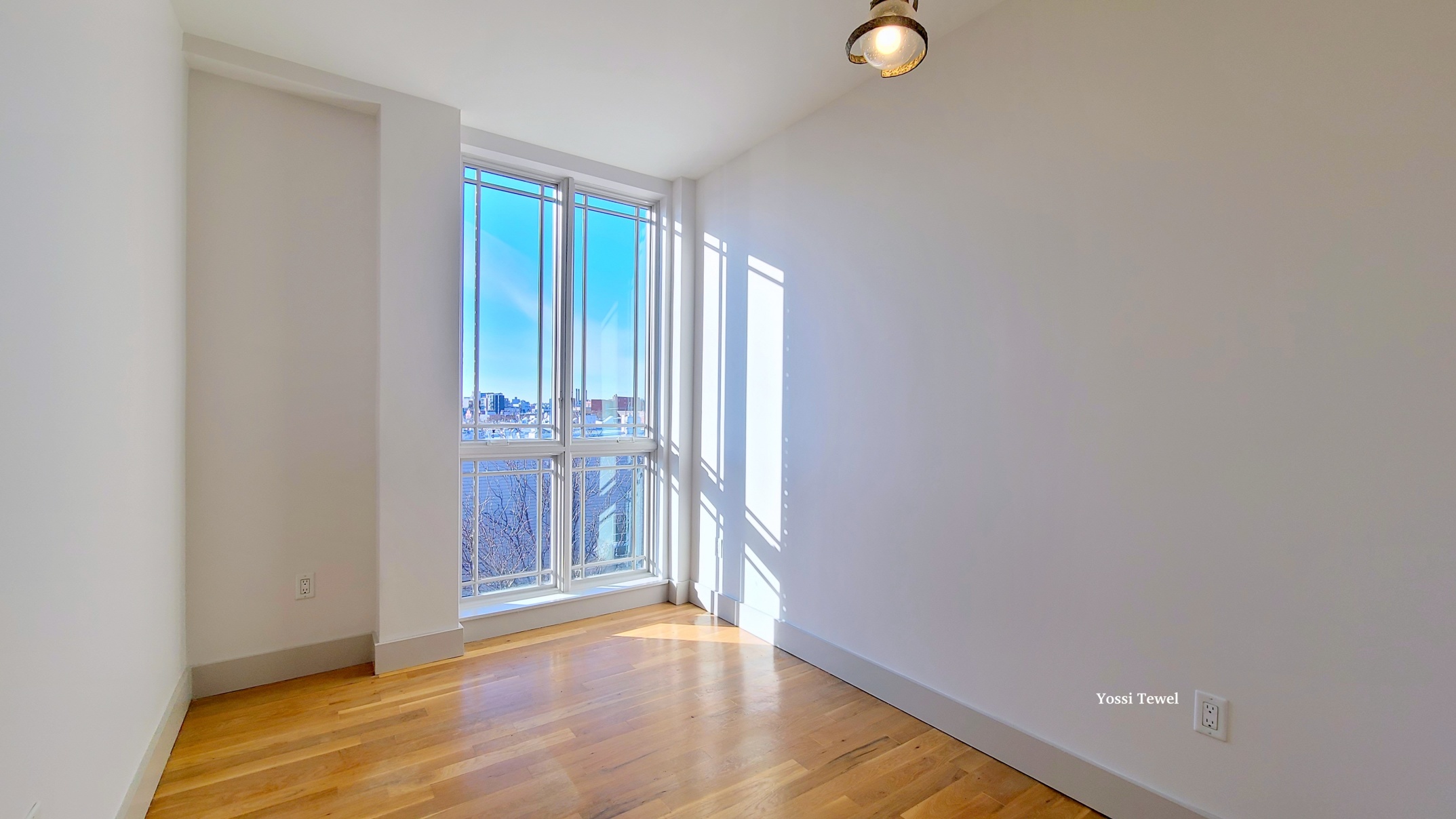 72 North Henry Street, Unit 4F Brooklyn, NY 11222 - Photo 2 of 13