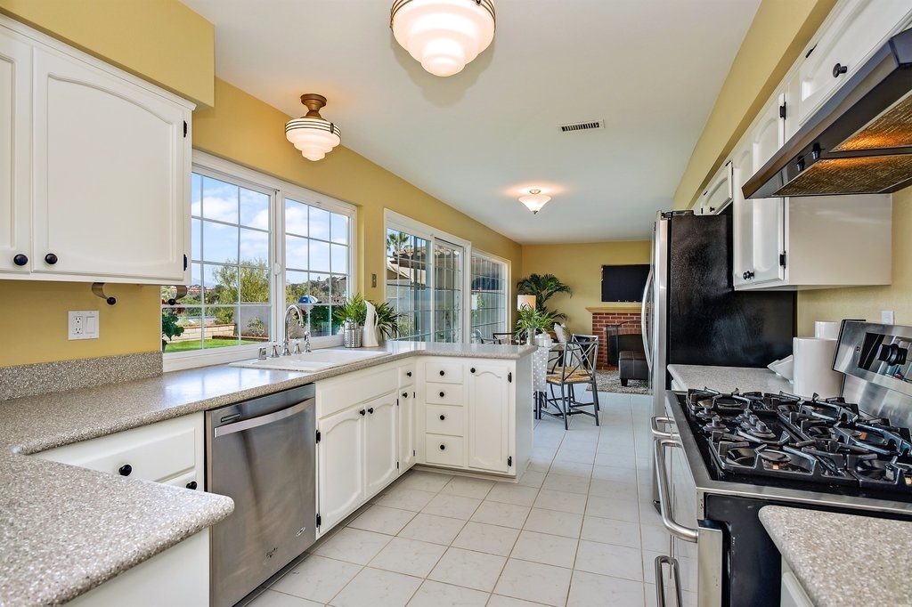 17077 Matinal Road San Diego, CA 92127 - Photo 10 of 25