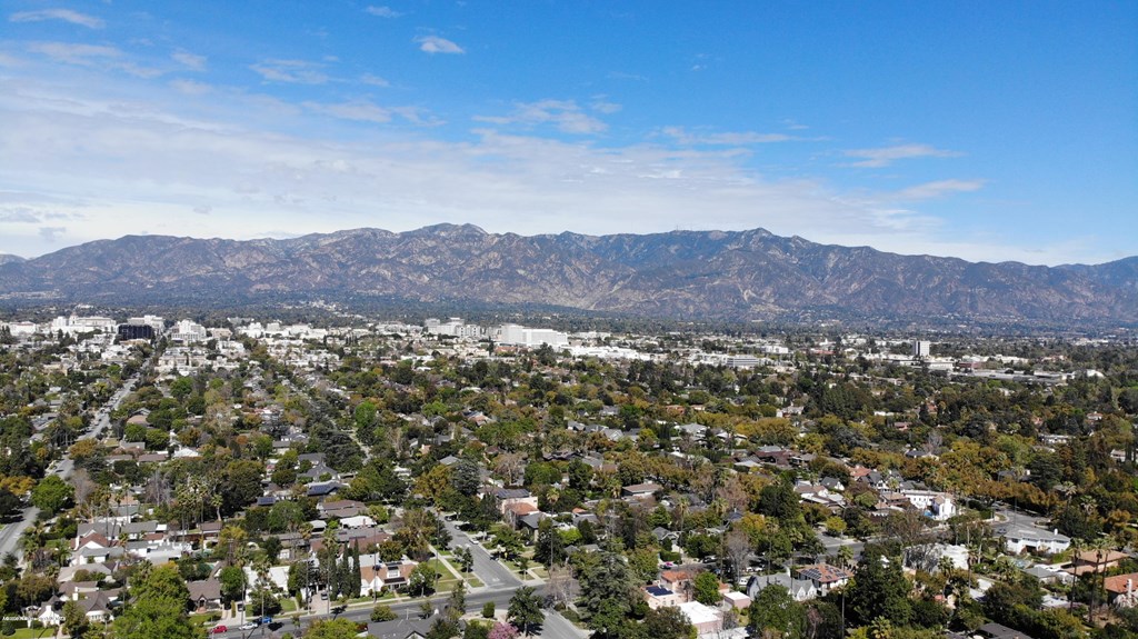 465 Allendale Road Pasadena, CA 91106 - Photo 34 of 37 572786