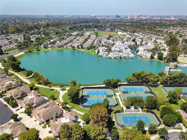 9 Foxboro Irvine, CA 92614 - Photo 42 of 43