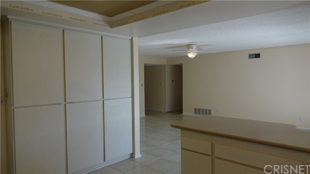 2232 Hawk Street Simi Valley, CA 93065 - Photo 25 of 33