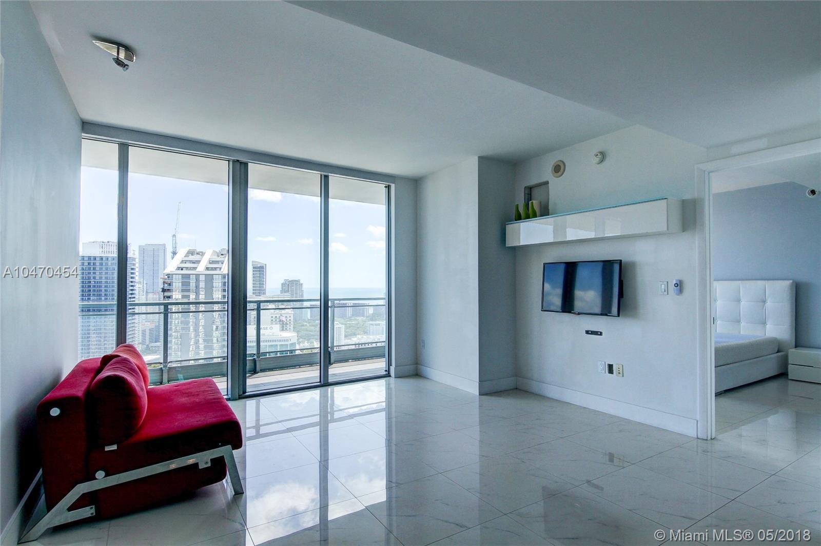92 Southwest 3rd Street, Unit 4802 Miami, FL 33130 - Photo 4 of 12