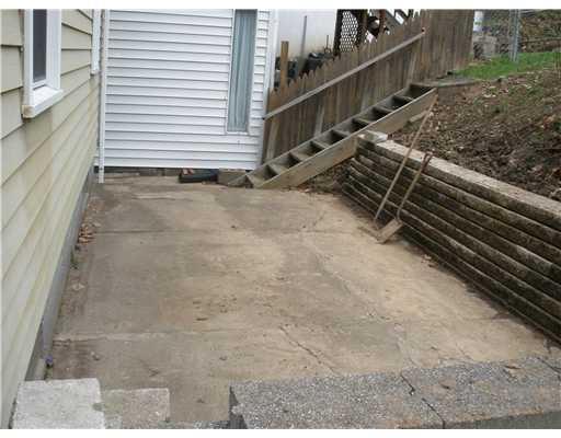 151 Spring Street Etna, PA 15223 - Photo 3 of 18 Gallery Image 3