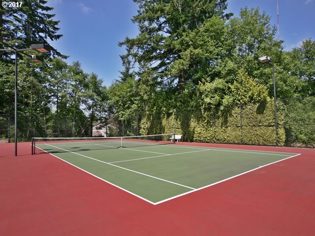 6625 West Burnside Road, Unit 251 Portland, OR 97225 - Photo 10 of 26 Gallery Image 10