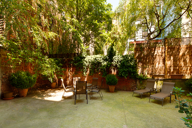 305 W 18th St, Manhattan, NY 10011 - Photo 9 of 15